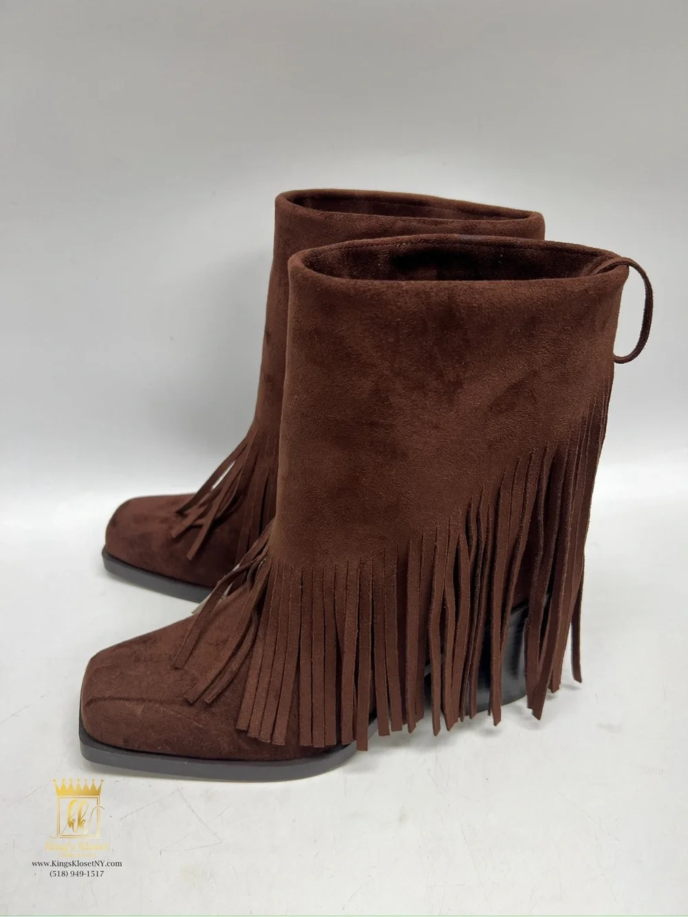No boundaries fringe boots